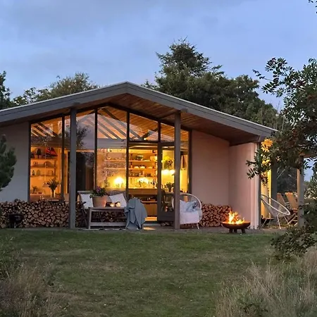 Summer House With Fields And Fjord Views Prázdninový dům