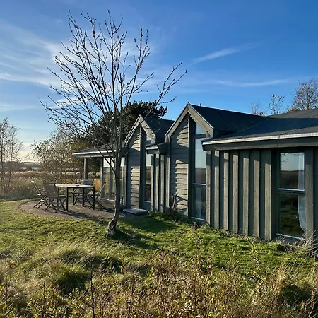 Summer House With Fields And Fjord Views Hébergement de vacances